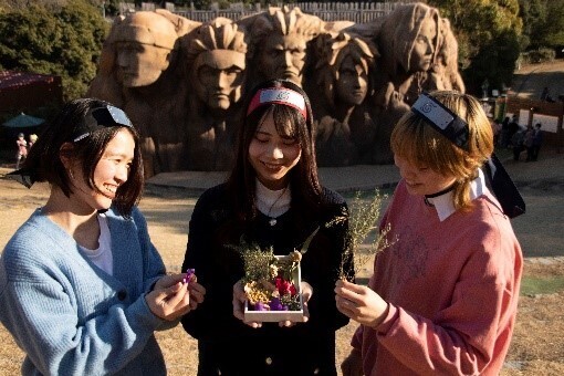この春に大好評だった忍里工房イベントが期間限定で復活！「NARUTO＆BORUTO 忍里」香り袋作り体験11月18日より期間限定で開催