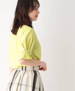 index（インデックス） 累計８万枚突破！ 人気の機能性ブラウスに注目カラーの追加決定！