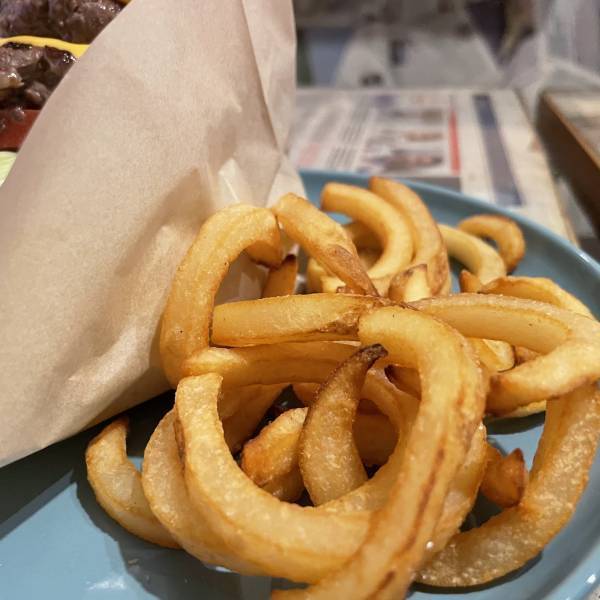 高円寺【新世代グルメバーガー】沖縄アメリカンバーガーKAKKY’S PARLORがオープン！