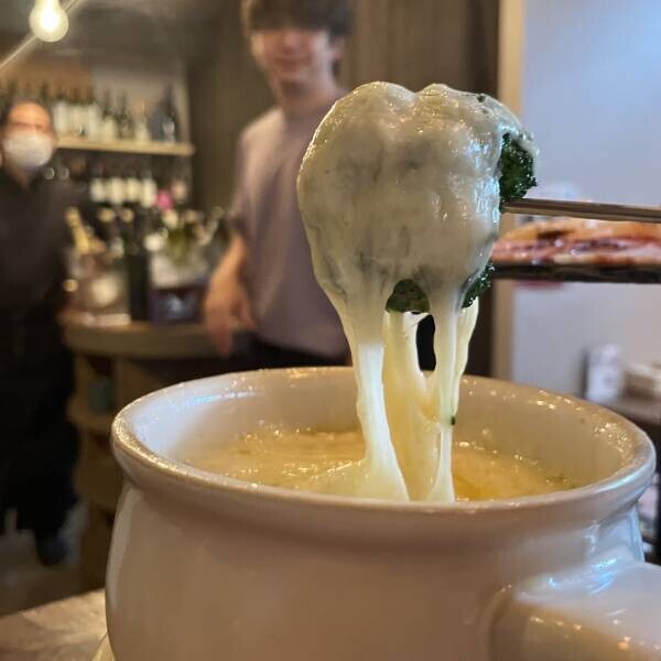 赤坂【スイス伝統のレシピ】チーズフォンデュ専門店ハーデンデュフォンデュがオープン