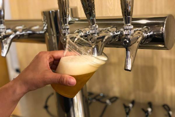 【BBQ&Co】夕涼みの「ハッピーアワー」に、自然と歴史ロマンあふれる明石公園でBBQ料理を満喫しよう！