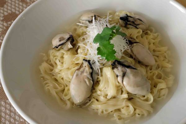 【西明石ホテルキャッスルプラザ】広東料理店「春華」が冬季限定の「牡蠣フェア」を開催！料理人の技と旬の食材《牡蠣》が織り成す特別な味覚体験！