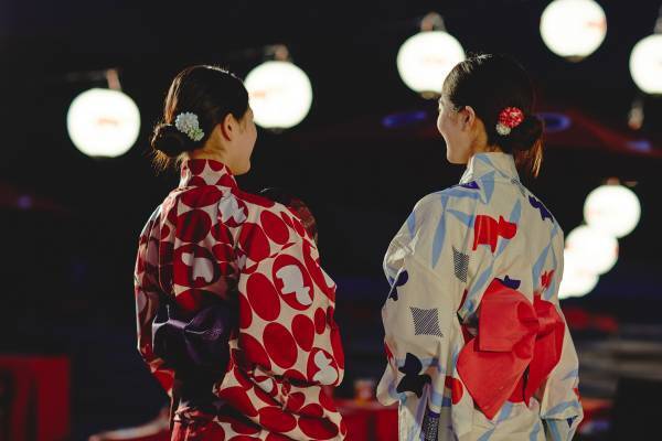 【磐梯山温泉ホテル】「巨大赤べこビアサーバー」や「赤べこチーズフォンデュ」が新登場！赤べこに囲まれた“べこジェニック”な「赤べこビアガーデン」2023年も開催｜期間：2023年7月8日～8月31日