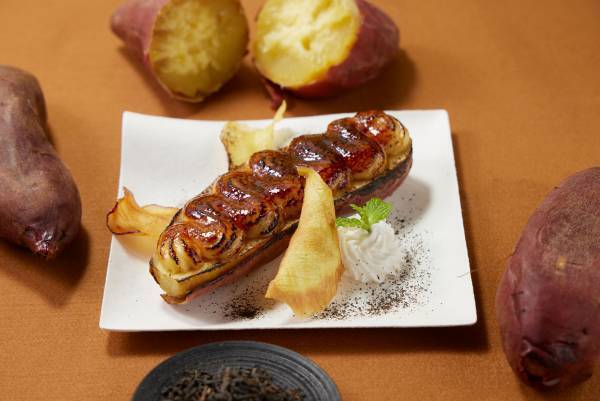 今が旬『焼き芋スイーツ』大集合！〈ニュウマン横浜6階ドットイチナナカフェ〉【期間】10月16日（月）～1月31日（水）