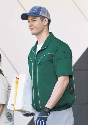 暑い時期の物流現場も『涼しく、省エネ、快適に！』　株式会社空調服が関西物流展に出展