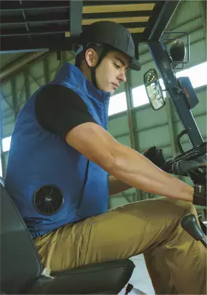 暑い時期の物流現場も『涼しく、省エネ、快適に！』　株式会社空調服が関西物流展に出展