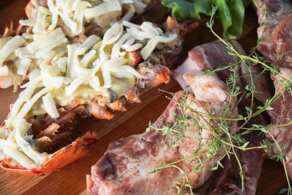 【BBQ＆Co】明石・大蔵海岸のBBQ場「ZAZAZA」、特別メニュー「ハッピーハロウィンプラン」でハロウィンを祝おう！