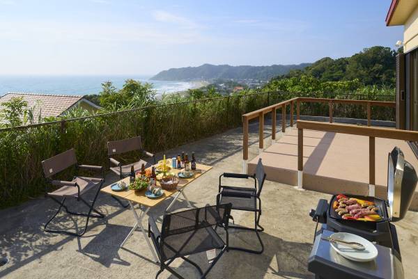 海辺のBBQを楽しめる、極上オーシャンビューの貸別荘「スイートヴィラ GRANVIEW南房総」が8月10日開業