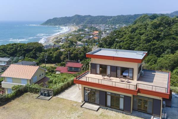 海辺のBBQを楽しめる、極上オーシャンビューの貸別荘「スイートヴィラ GRANVIEW南房総」が8月10日開業