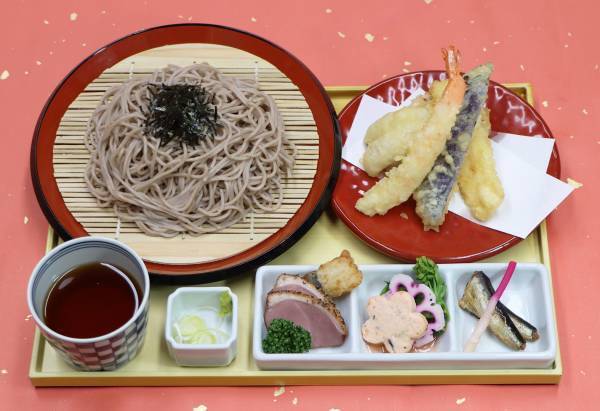 小石川後楽園【文化財指定100周年記念行事】イベント限定のお食事や商品を販売いたします！