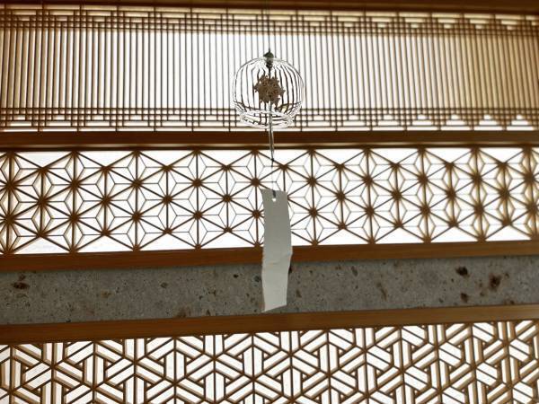 【界】21 通りの音色で涼を楽しむ 「界のご当地風鈴オーケストラ」登場 ～温泉旅館ブランドの界が提案する、至福の湯涼み体験～｜期間：2023年6月1日〜8月31日