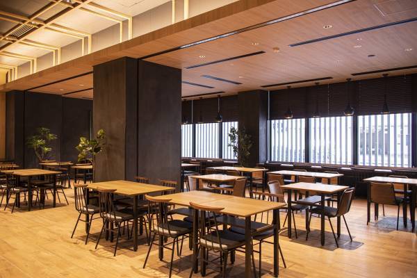 ホテル京阪 天満橋駅前　 和カフェ＆ダイニングバー「Aoi葵」　に IoT日本酒サーバー『ＳａｋｅＰｏｎ』を設置