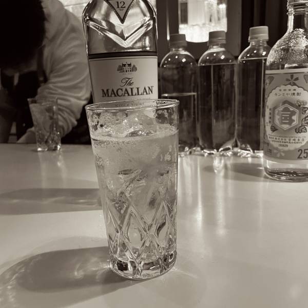 新宿【二ヶ月連続オープン】 Snack & Bar「Frank a ball」が土日限定でオープン！