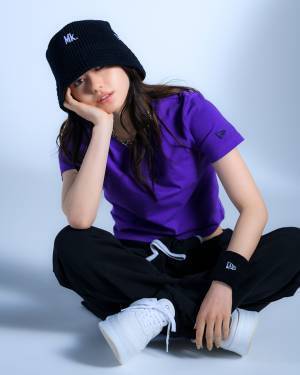 山本舞香とのコラボコレクションがニューエラから登場