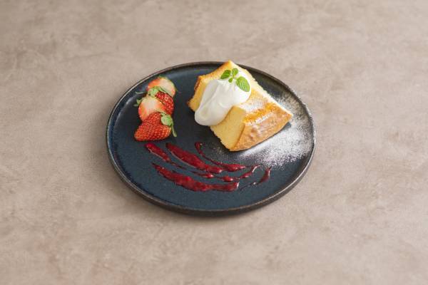 【イー・エー・グラン】ヤマシタトモコ『違国日記』10巻刊行記念コラボカフェを開催！