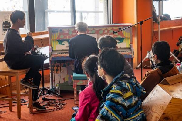 「旅する LovePiano」4 カ所目となるアルツ磐梯で オープニングイベントを実施しました ~福島県在住のアーティストによる特別セッションを披露~