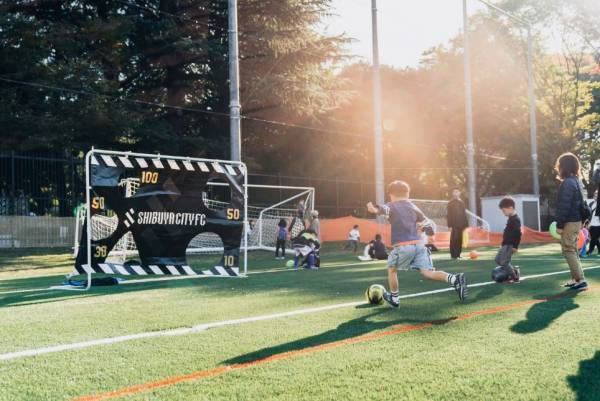 ９/９（土）開催　代々木公園「こどもサッカー教室」