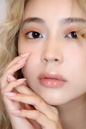 2023年6月　ファッションクリエイターとして活躍中のAnnie（アニー）がモデル芸能プロダクションアデッソに所属