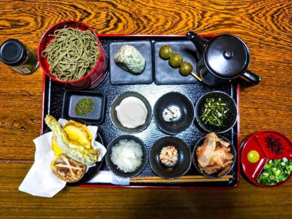 「お茶の京都」プレミアムバスツアー 【国宝・石の国巡り編】を販売開始