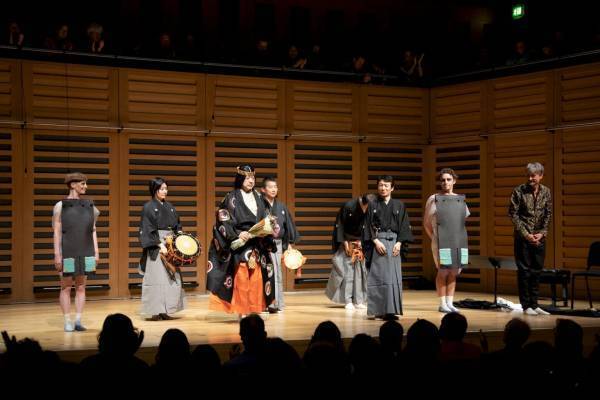 日本の祝祭舞踏「三番叟」がイギリスの現代舞踊と融合、LGBTQ+ダンスデュオThick&Tightと能楽師の驚愕のコラボ！カンフェティでチケット発売