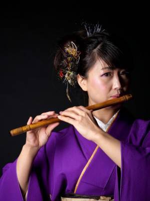 日本の祝祭舞踏「三番叟」がイギリスの現代舞踊と融合、LGBTQ+ダンスデュオThick&Tightと能楽師の驚愕のコラボ！カンフェティでチケット発売