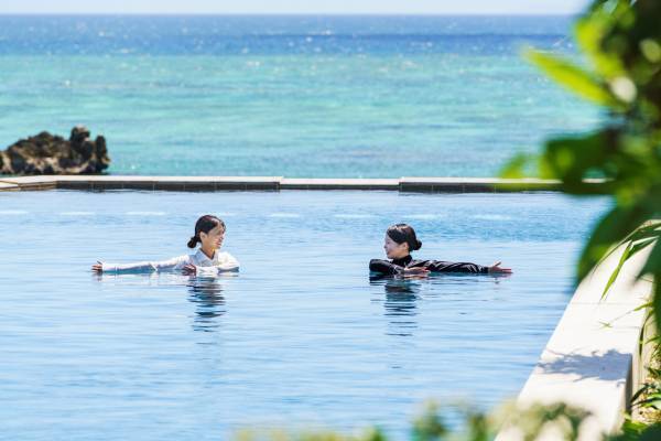 【星のや沖縄】アジア唯一の“ブルーゾーン”で健康と長寿の秘訣を学ぶ「沖縄ブルーゾーン滞在」をリニューアル｜提供開始日：2023年6月1日