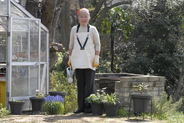 70代人気エッセイスト・石黒智子の新提案 バスに乗って『70歳からの軽やかな暮らし』を