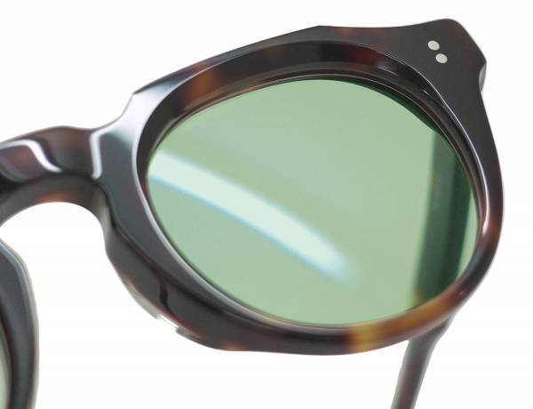 アメリカンアパレルの“フェローズ”が“パリミキ”とタッグを組み ブランド初となる本格アイウェアを開発。 フェローズ×パリミキサングラスが発売中！