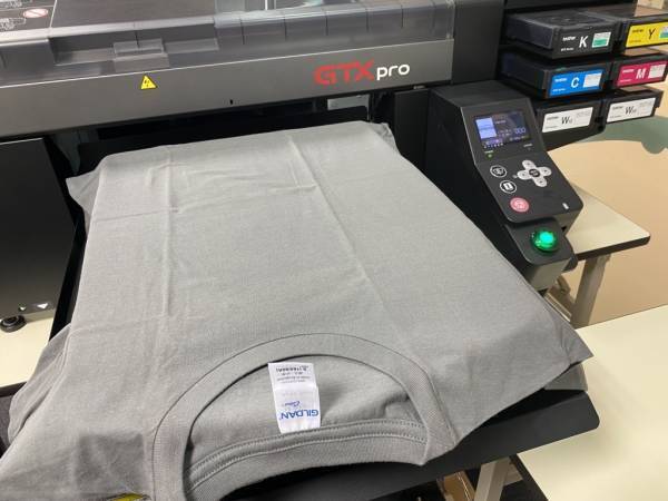 イラストレーター「なかおみちお」の 個展『COPY COPY COPY』をキンコーズで開催