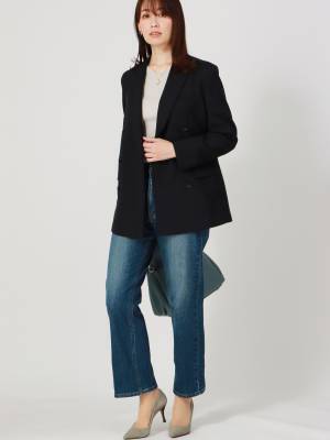 ＜ザ・スーツカンパニー＞ 小さいけれど大きな違い　その日の気分やシーンに合わせボタンを気軽に取換 チェンジボタン仕様のダブルブレスト紺ブレザーを発売