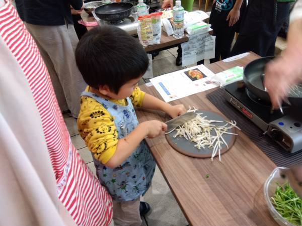 ライフ×日清製粉ウェルナ「親子で食育＆エコのみやき料理教室」を開催