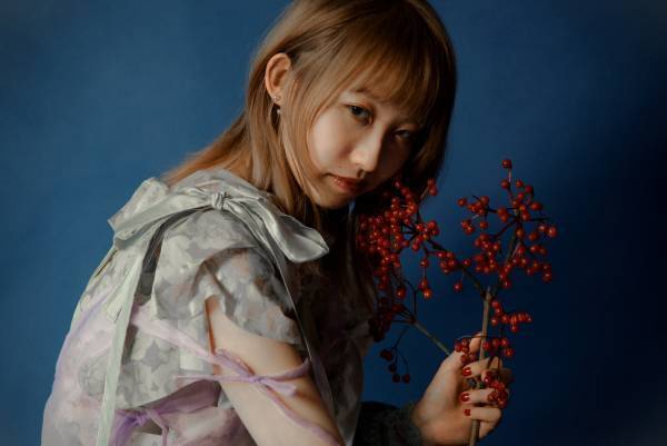 神秘的な歌声を持つシンガーXAI、自身初となるワンマンライブ、 FIRST ONEMAN LIVE「TO THE MOTHERSHIP.」 開催決定!!