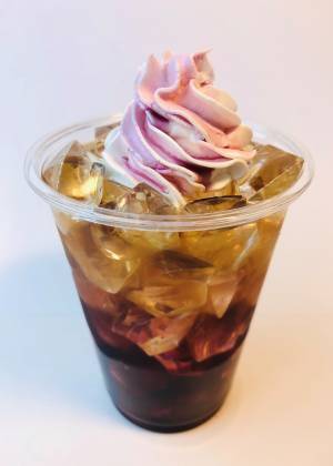 シダックスが飲食メニューの開発・運営を行うCONTEMPORARY STAGE「ケイ×ヤク」コラボカフェが２０２３年７月１３日（木）～開催決定！