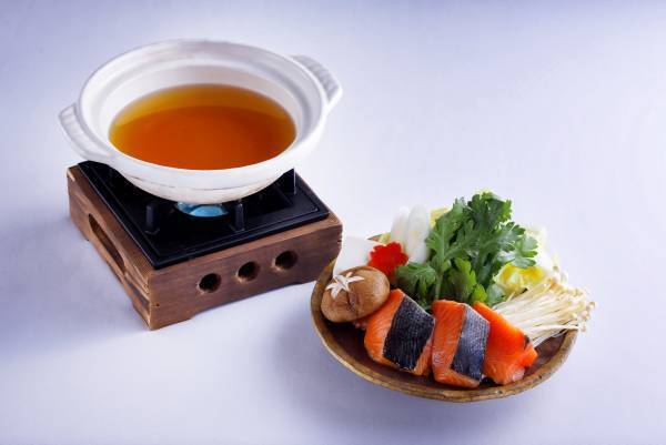 淡路島「青海波 青の舎」春食材を使った期間限定メニュー提供