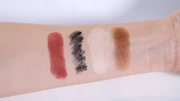 韓国の肌バリア専門ブランド「SKIN&LAB」（スキンアンドラブ）とインフルエンサーシンアンナがコラボ！