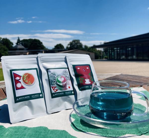 麗澤中学・高等学校×イオンモール柏×スターバックスコーヒーイオンモール柏店　【産学連携】中高生がコーヒー豆かすに新たな価値を提供