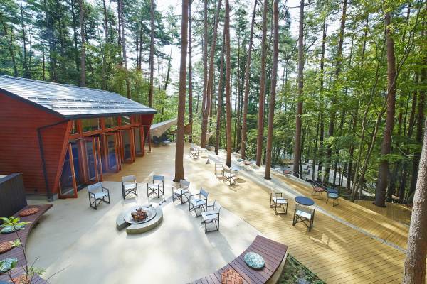 【星のや富士】富士山の絶景を一望できる特等席で味わう彩り豊かな 「朝霧の富士絶景朝食」を提供｜期間：2023年4月1日～5月31日