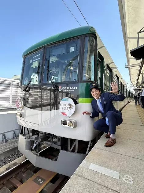 関西テレビ『競馬BEAT』×京阪電車 第２弾として「競馬BEAT号」を運行！