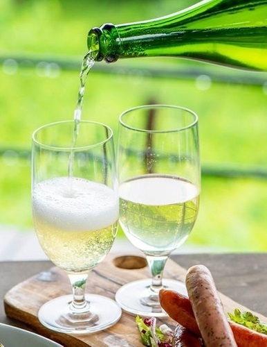 ＼日本で唯一の受賞！／サンクゼールのシードルが国際ワインコンクール「第18回フェミナリーズ世界ワインコンクール」にて銀賞を受賞！日本の企業では唯一の入賞【サンクゼール】