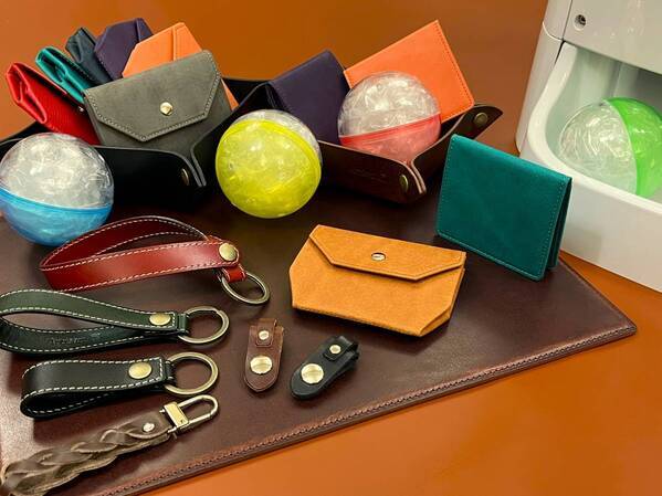 国産バッグのブランド「豊岡鞄」のオフィシャルショップArtisanが10周年