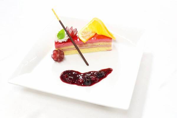 猛暑のクールダウンを提供「ハッピーカラー＆スイーツデュオ」を販売