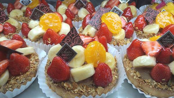 「初夏のうまいもの大会」を開催