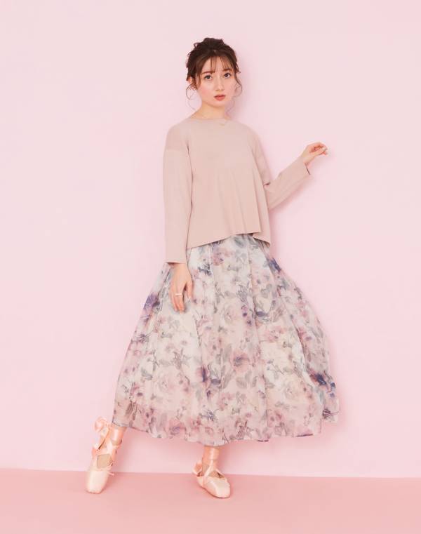 Couture Brooch（クチュール ブローチ） PINKカラーをメインにした春の新作ルック「Couture pink」を公開