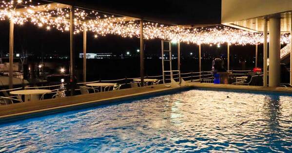 贅沢な味わいをお得に！カフェ&ダイニング ヘミングウェイ大阪にて「クリスマスコース」を12月21日～25日限定で提供！