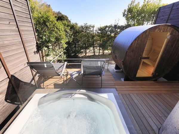 “快適な花火観賞が叶う” 熱海・伊豆山温泉の旅館が花火大会専用観覧席＆送迎付きプラン販売｜2024年7月～8月