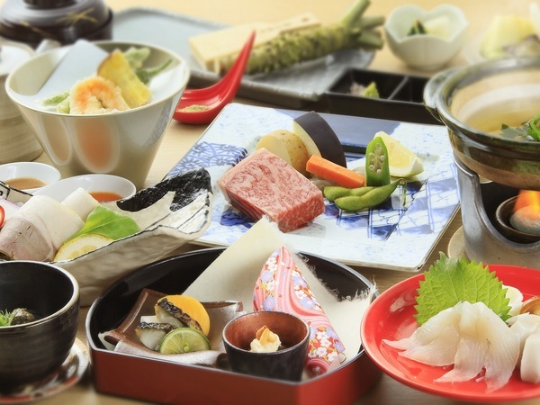 島根の温泉旅館「ゆとりろ津和野」が2024年3月1日リニューアル1周年記念プラン販売開始　山陰・山陽地方在住の方限定＜1泊2食付き1万円！＞