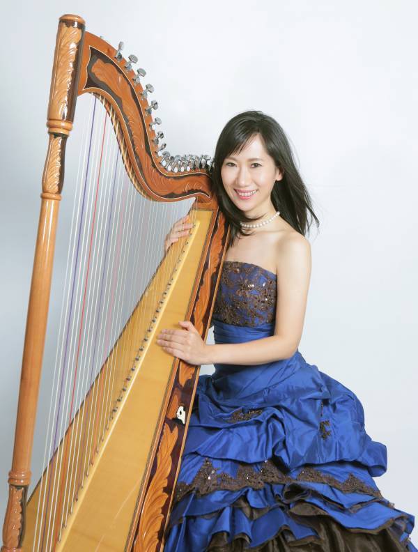 中南米音楽をこよなく愛すミュージシャンがアルパ（ラテンハープ）・バイオリン・ギターで「音楽で巡る中南米の旅」をお届け