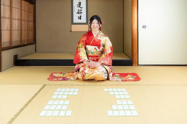 海外観光客（インバウンド）向け豪華振袖ロケーション撮影の販売開始。千枚以上の中からお気に入りの1着を選んで最高の思い出に