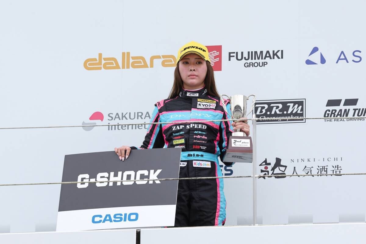 全日本スーパーフォーミュラ選手権と初の併催。斎藤愛未が2連勝を飾る