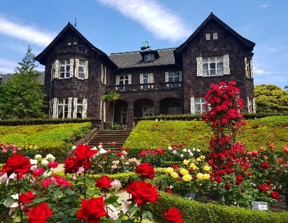 ≪5/17開催≫ 水上バスと貸切バスで行く 「新緑の浜離宮恩賜庭園」と「バラの旧古河庭園」 （庭園解説と昼食付き）